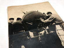 Charger l&#39;image dans la galerie, Original WW2 German Navy Der Kriegsmarine Propaganda Magazine - July 1942
