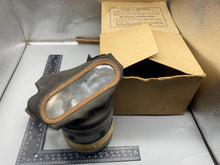 Charger l&#39;image dans la galerie, Original British WW2 Civilian Home Front Gas Mask in Cardboard Carrying Box
