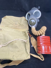 Load image into Gallery viewer, Original 1941 Dated British Army Service Gas Mask in 1941 Dated Bag
