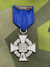 Charger l&#39;image dans la galerie, Original Third Reich 25-Year Faithful Service Medal
