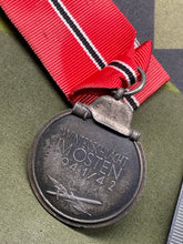 Load image into Gallery viewer, Original WW2 Third Reich Russian Front Service Medal
