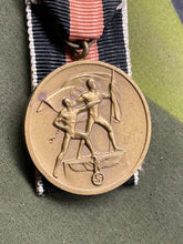 Charger l&#39;image dans la galerie, Original WW2 German Army October 1st 1938 Commemorative Medal
