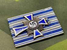 Charger l&#39;image dans la galerie, Original Third Reich Mother&#39;s Cross in Bronze - Court Mounted
