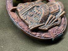 Charger l&#39;image dans la galerie, WW2 German Army Panzer Badge - 25 Engagements
