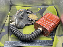 Load image into Gallery viewer, WW2 British Army Pattern General Service Gas Mask

