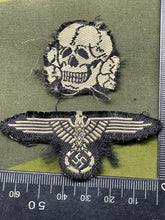 Charger l&#39;image dans la galerie, WW2 German SS Bevo Weave M43 Cap Insignia
