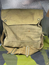Load image into Gallery viewer, Original WW2 British Army GSR General Service Respirator Gas Mask Set
