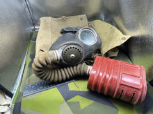 Load image into Gallery viewer, Original WW2 British Army GSR General Service Respirator Gas Mask Set
