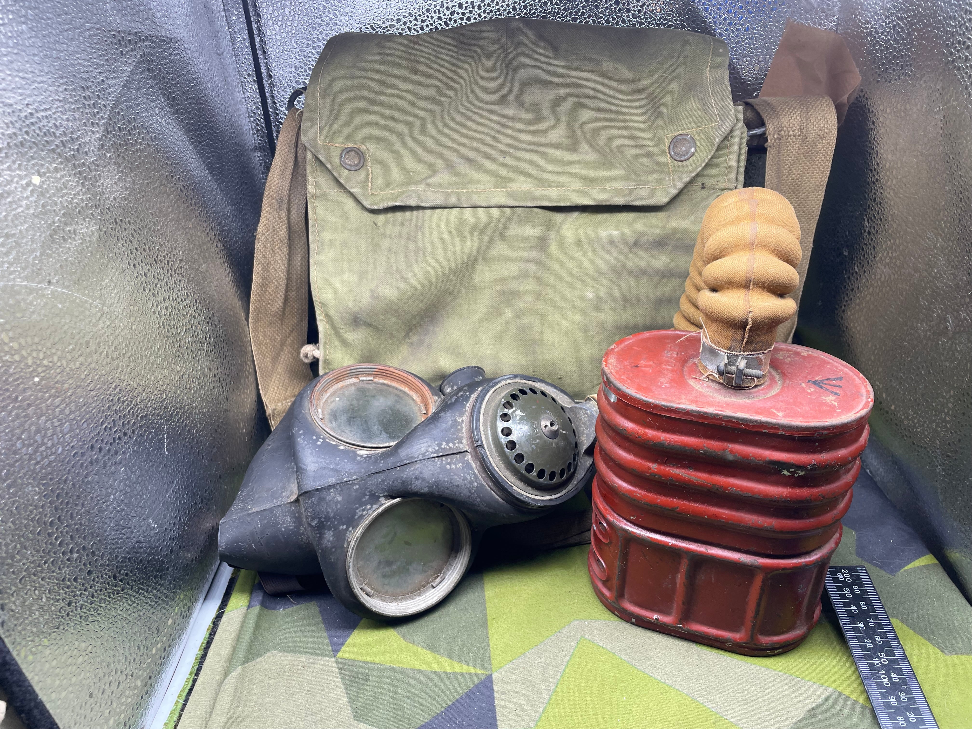 Original WW2 British Army GSR General Service Respirator Gas Mask Set - The Militaria Shop
