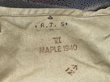 Lade das Bild in den Galerie-Viewer, Original WW2 British Army GSR General Service Respirator Gas Mask Set
