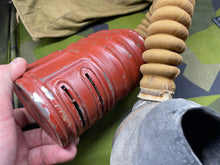 Charger l&#39;image dans la galerie, Original WW2 British Army GSR General Service Respirator Gas Mask Set
