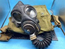 Load image into Gallery viewer, Original WW2 Dated British Army Soldier&#39;s Gas Mask in bag
