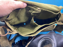 Load image into Gallery viewer, Original WW2 Dated British Army Soldier&#39;s Gas Mask in bag
