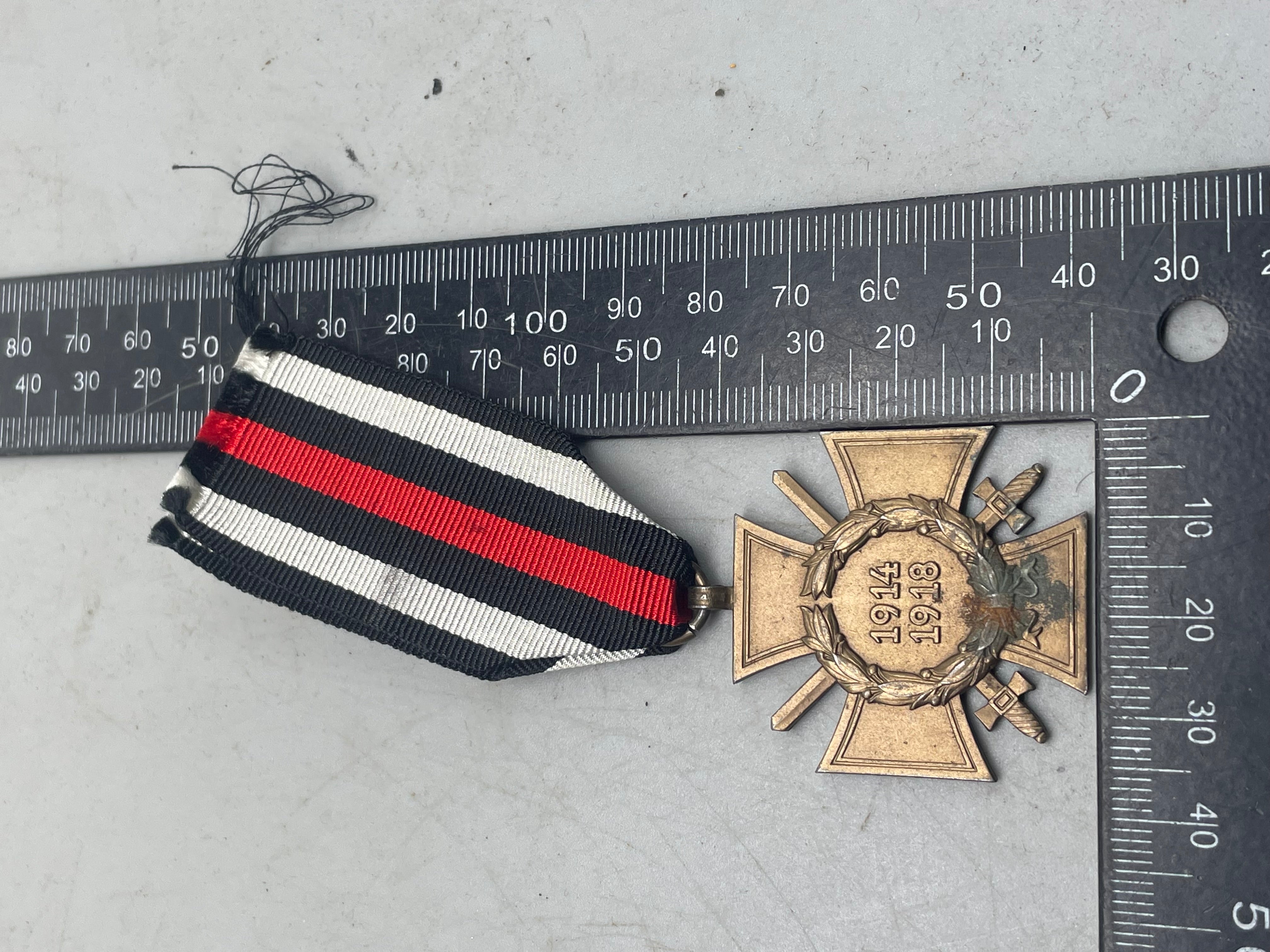 Original WW1 Combatants / Hindenburg Cross 1914 - 1918 - The Militaria Shop