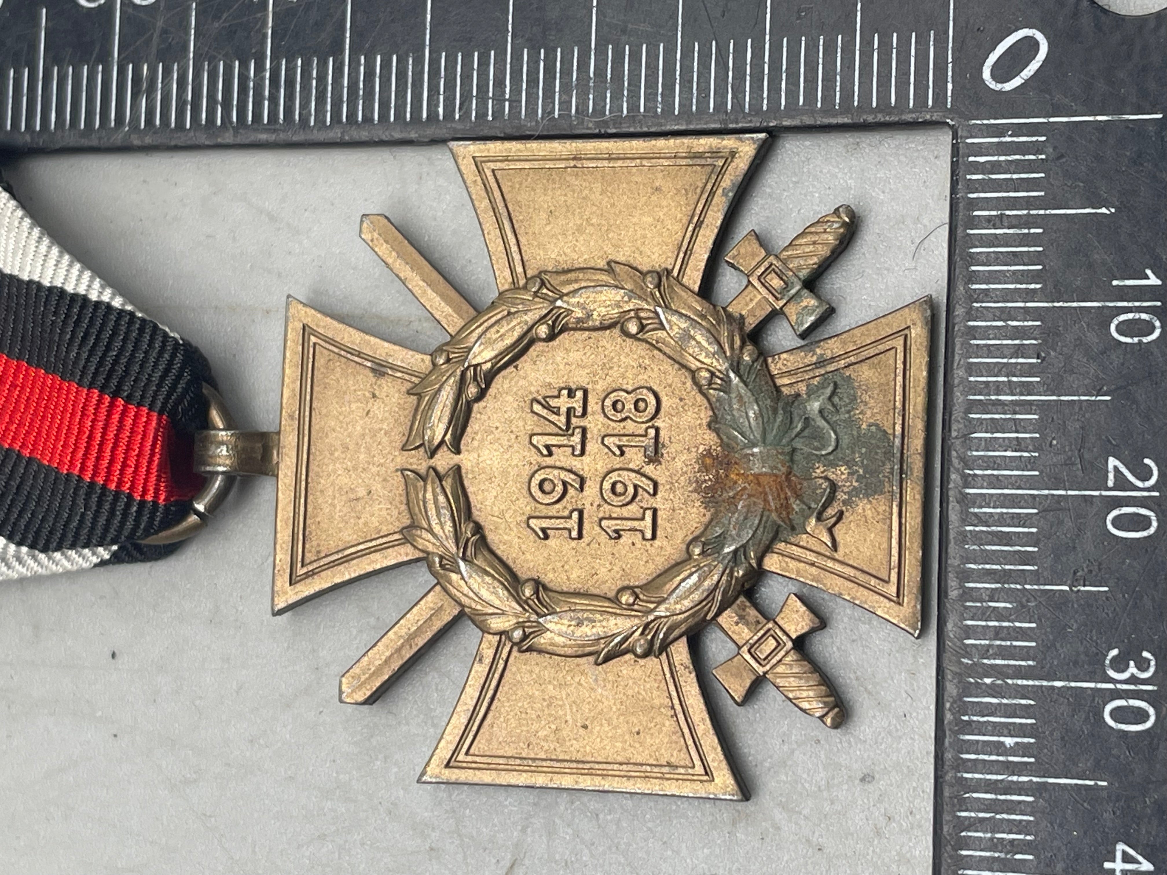 Original WW1 Combatants / Hindenburg Cross 1914 - 1918 - The Militaria Shop