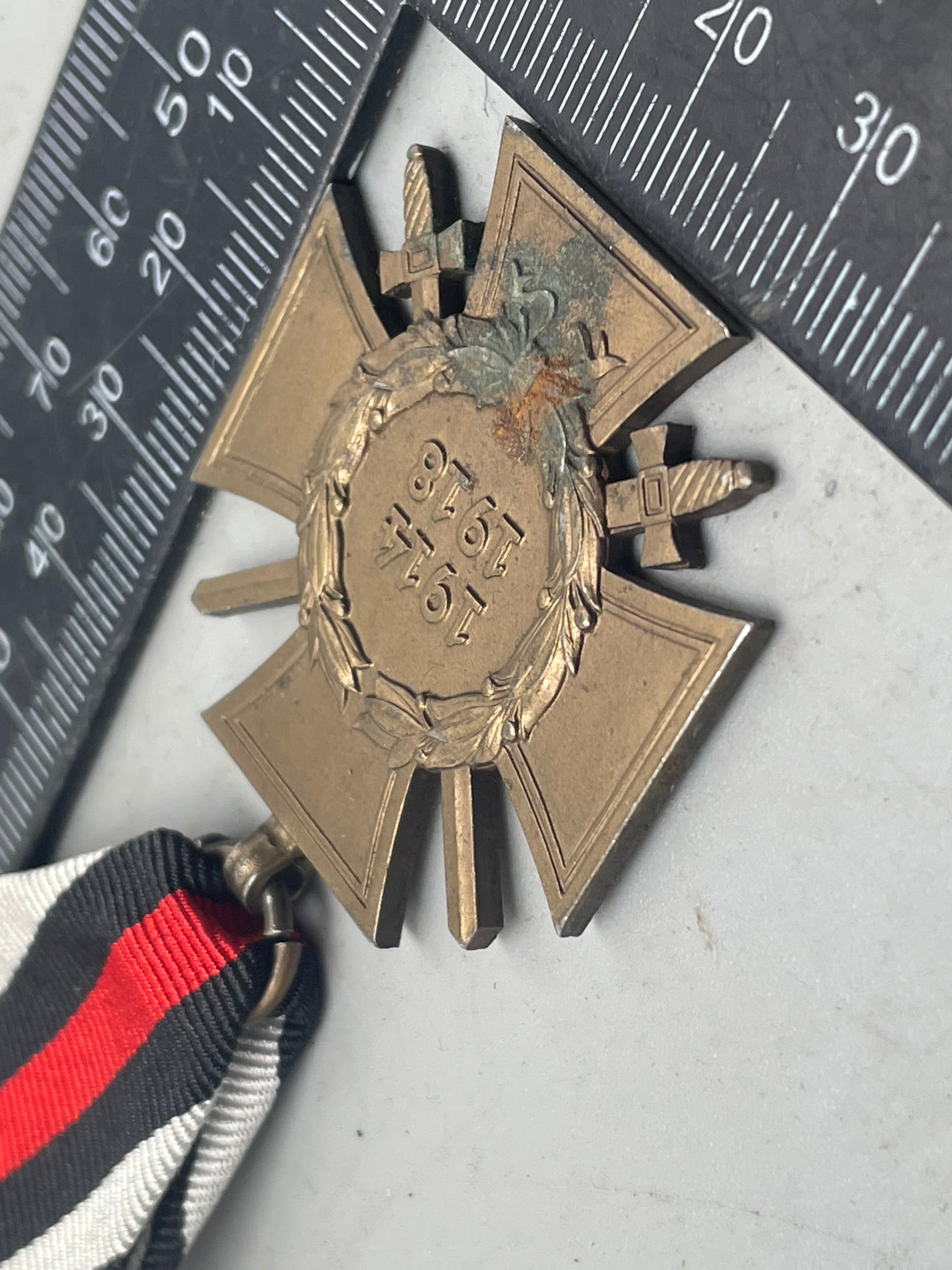 Original WW1 Combatants / Hindenburg Cross 1914 - 1918 - The Militaria Shop