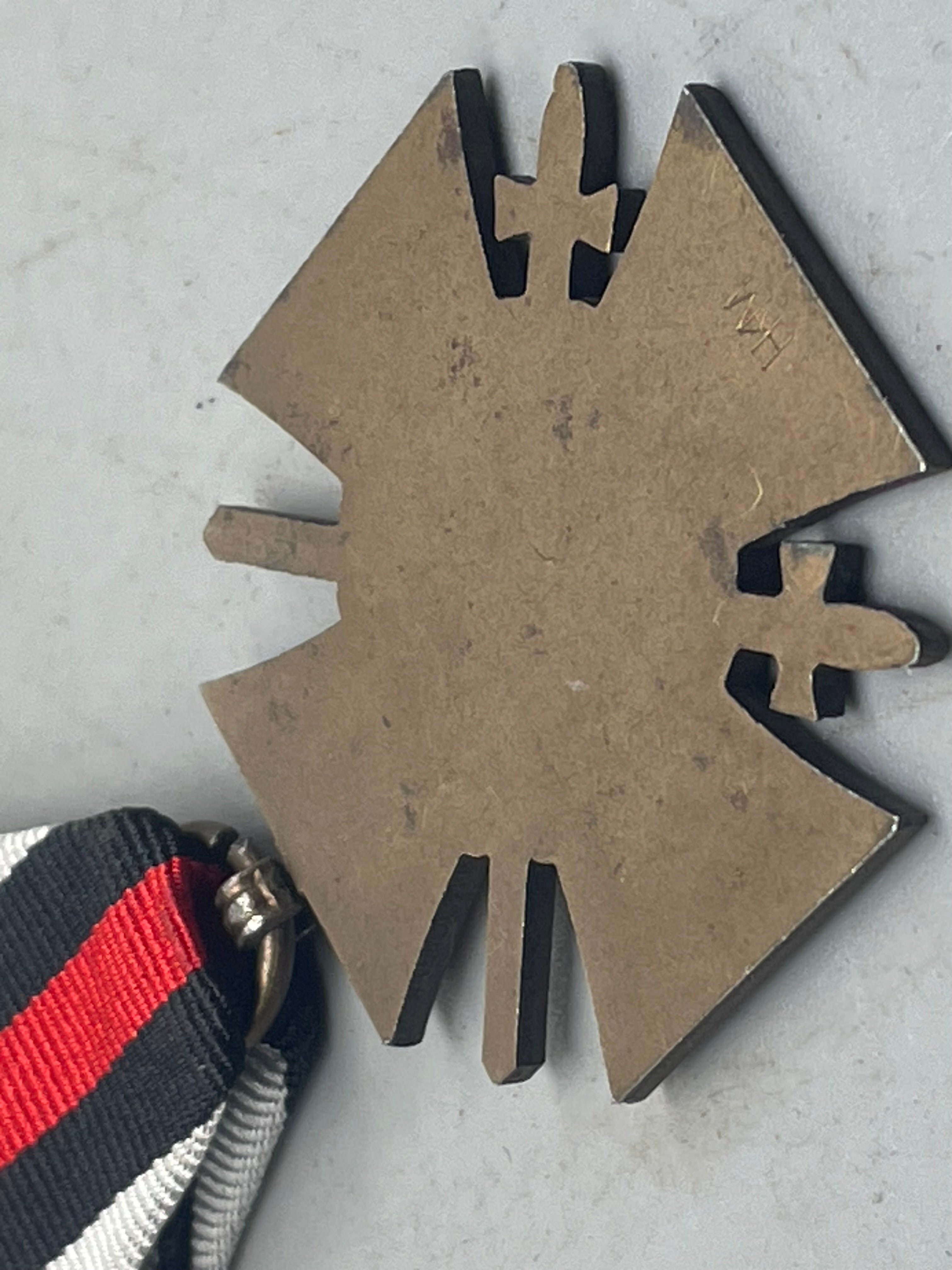 Original WW1 Combatants / Hindenburg Cross 1914 - 1918 - The Militaria Shop