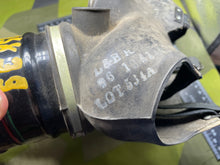 Charger l&#39;image dans la galerie, WW2 British Home Front Warden&#39;s Gas Mask
