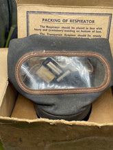Load image into Gallery viewer, WW2 British Home Front / Civilian Pattern Gas Mask
