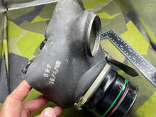 Charger l&#39;image dans la galerie, WW2 British Home Front Warden&#39;s Gas Mask
