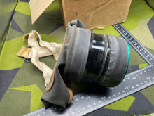 Load image into Gallery viewer, WW2 British Home Front / Civilian Pattern Gas Mask
