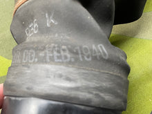 Charger l&#39;image dans la galerie, Original WW2 British Home Front Gas Mask in Private Purchase Tin 
