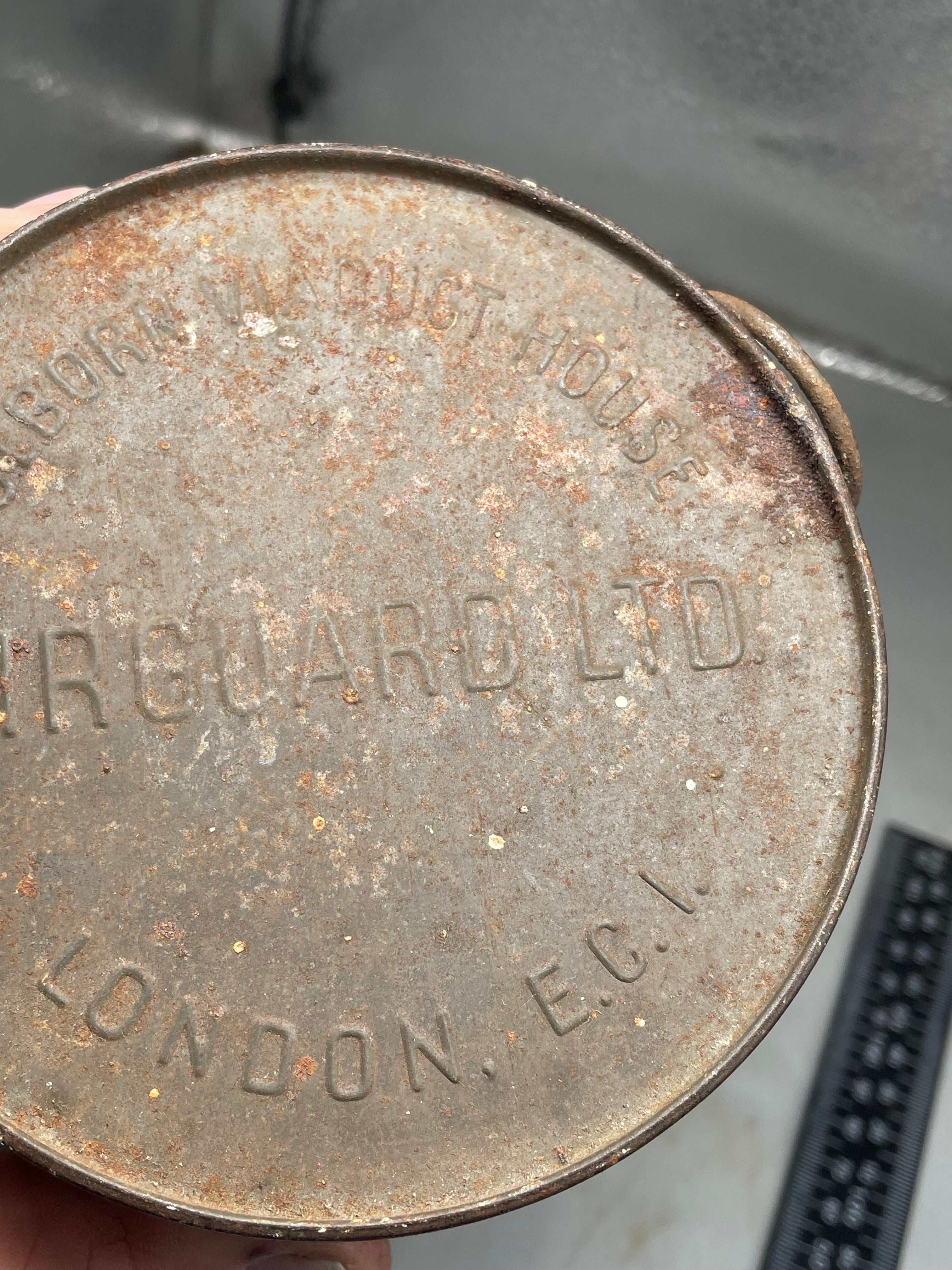 Original WW2 British Private Purchase Home Front Gas Mask Tin (empty) - The Militaria Shop