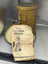 Load image into Gallery viewer, Original WW2 British Private Purchase Home Front Gas Mask Tin &amp; Instructions - The Militaria Shop
