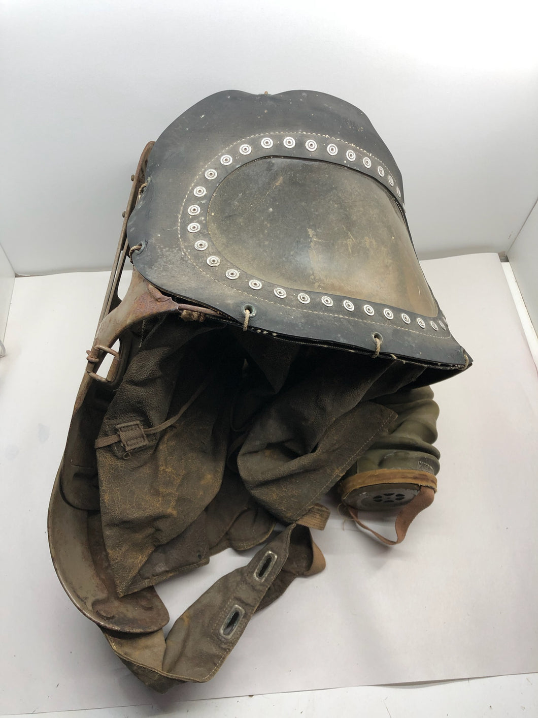Original WW2 British Civil Defence Home Front Babies Gas Mask
