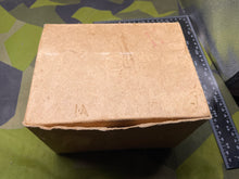 Charger l&#39;image dans la galerie, Original WW2 British Home Front Civilian Gas Mask in Cardboard Box
