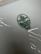 Lade das Bild in den Galerie-Viewer, Original WW2 German Army Heer Porcelain Serving Platter - Dated 1937
