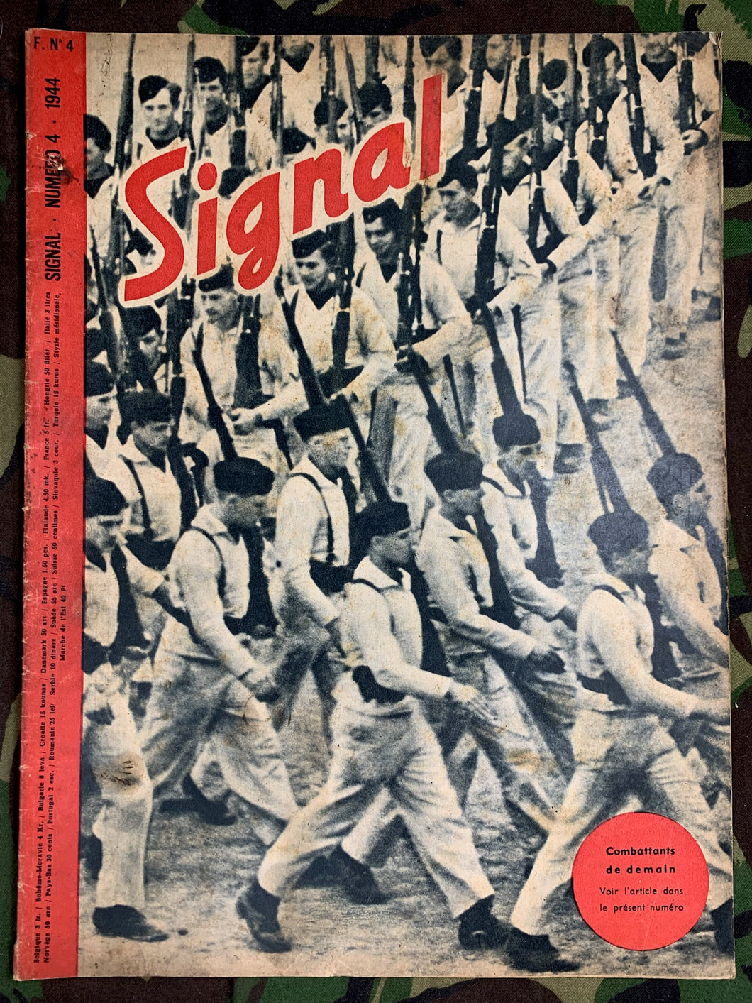 Original WW2 German Signal Magazine - No.4 1944