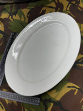 Lade das Bild in den Galerie-Viewer, Original WW2 German Army Heer Porcelain Serving Platter - Dated 1937
