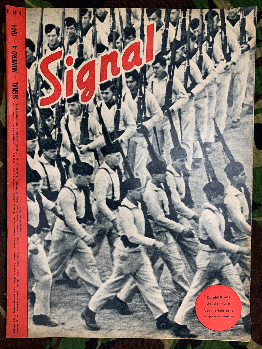 Original WW2 German Signal Magazine - No.4 1944