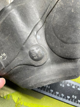 Load image into Gallery viewer, British Post WW2 C7 Civilian Respirator - No Filter
