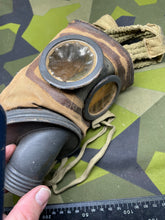 Load image into Gallery viewer, WW2 French / Belgium Respirator Mask - No Filter
