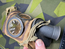 Load image into Gallery viewer, WW2 French / Belgium Respirator Mask - No Filter

