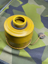 Charger l'image dans la galerie, WW2 French / Belgium Respirator Mask Filter
