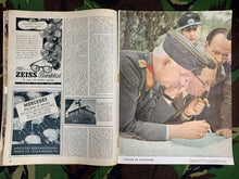 Load image into Gallery viewer, Original WW2 German Signal Magazine - November 1943
