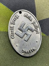 Charger l&#39;image dans la galerie, WW2 German Politzei Warrant Disc for Berlin
