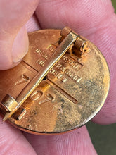 Charger l&#39;image dans la galerie, WW2 German Golden Party Badge
