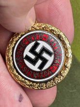 Charger l&#39;image dans la galerie, WW2 German Golden Party Badge
