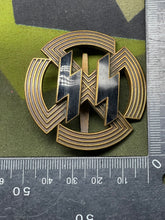 Charger l&#39;image dans la galerie, WW2 German SS Proficiency Runes Badge

