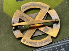 Charger l&#39;image dans la galerie, WW2 German SS Proficiency Runes Badge
