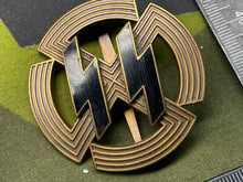 Charger l&#39;image dans la galerie, WW2 German SS Proficiency Runes Badge
