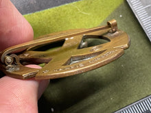 Charger l&#39;image dans la galerie, WW2 German SS Proficiency Runes Badge
