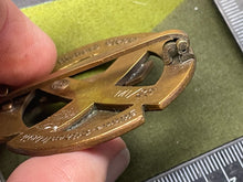 Charger l&#39;image dans la galerie, WW2 German SS Proficiency Runes Badge
