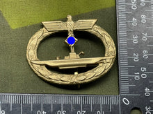 Charger l&#39;image dans la galerie, WW2 German Kriegsmarine Uboat Award Badge
