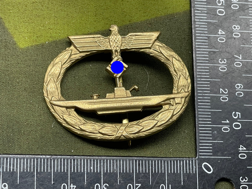 WW2 German Kriegsmarine Uboat Award Badge