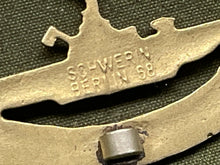 Charger l&#39;image dans la galerie, WW2 German Kriegsmarine Uboat Award Badge

